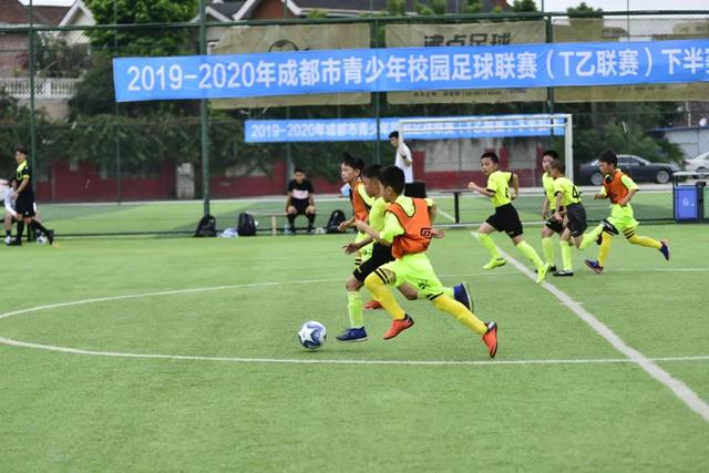 利拉德绝杀字母哥20+14 雄鹿终结火箭5连胜
